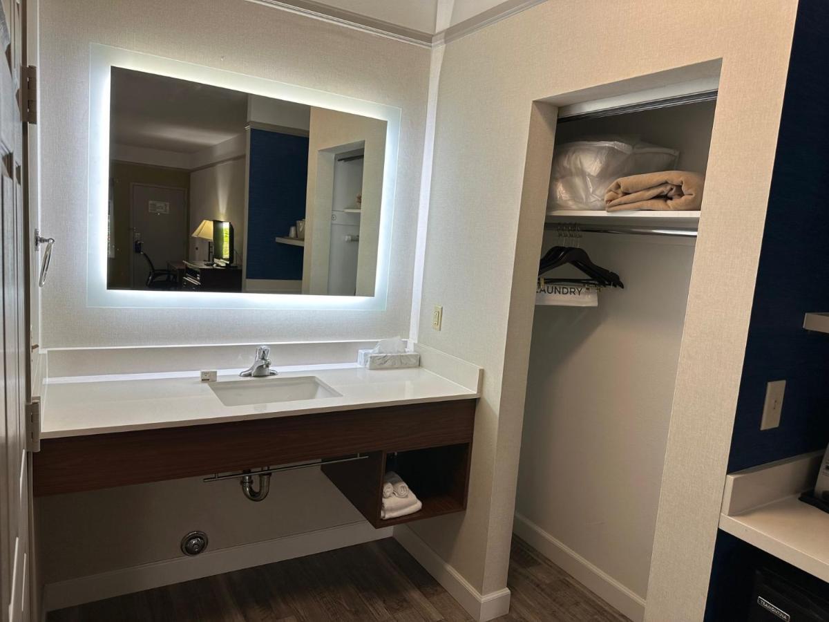 Holiday Inn Express Hotel & Suites San Dimas By Ihg Eksteriør bilde